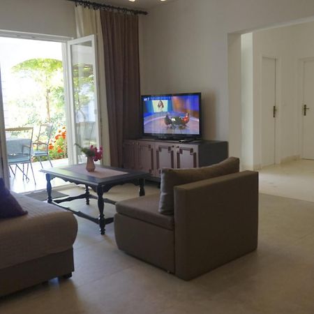 Apartment Krasna Baska Voda Bagian luar foto