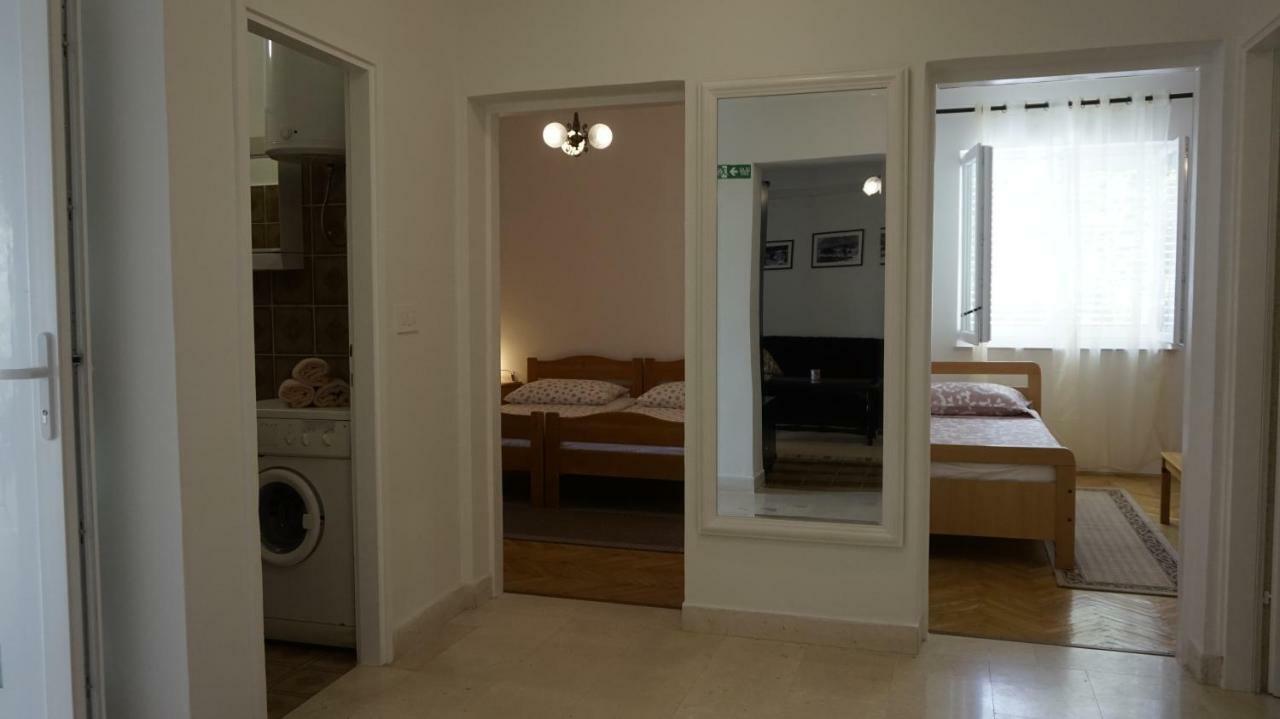 Apartment Krasna Baska Voda Bagian luar foto